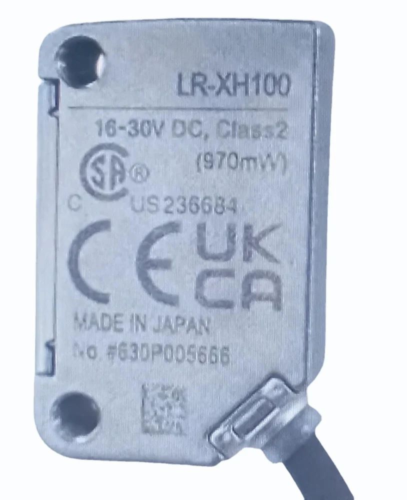 LR-XH100 KEYENCE DIGITAL LASER SENSOR